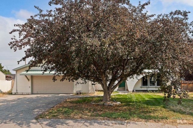 874 Eastwind Dr, Twin Falls, ID 83301