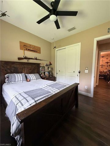 190 2nd ST SE, Naples, FL 34117