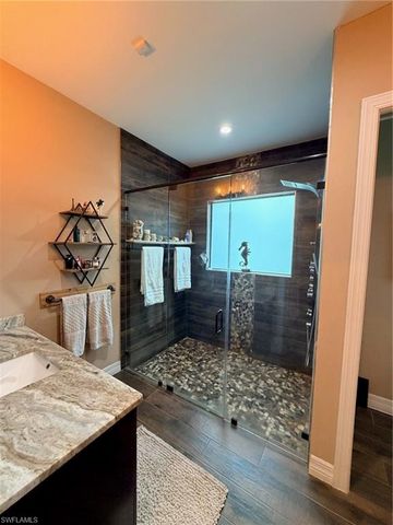 190 2nd ST SE, Naples, FL 34117