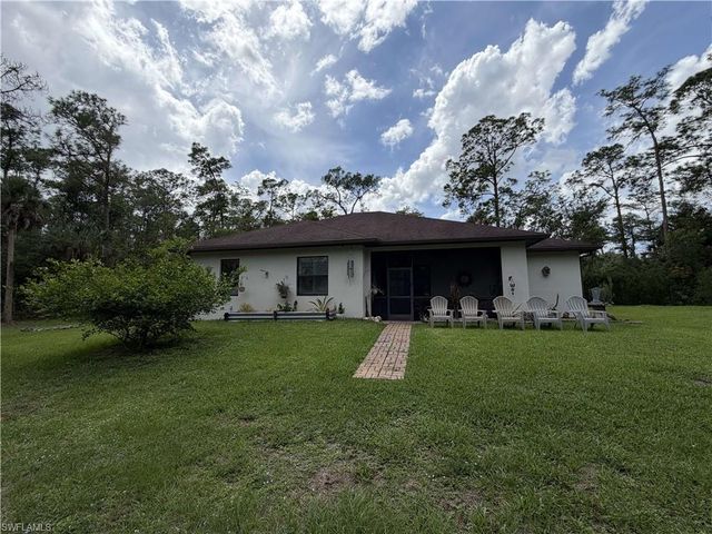 190 2nd ST SE, Naples, FL 34117