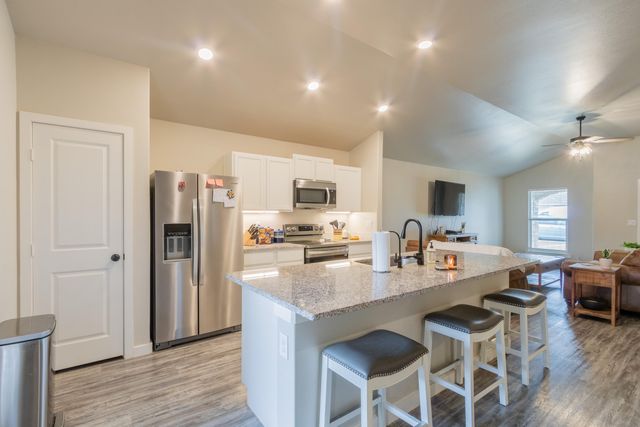 7429 32nd Street, Lubbock, TX 79407