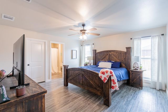 7429 32nd Street, Lubbock, TX 79407