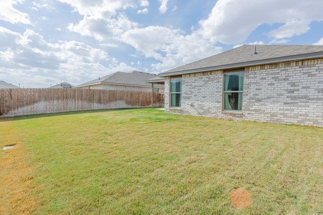7429 32nd Street, Lubbock, TX 79407