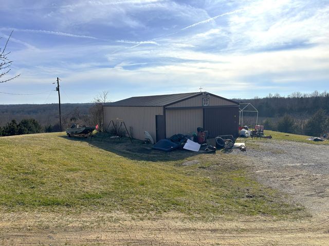 1823 Liberty Ridge Road, Falmouth, KY 41040
