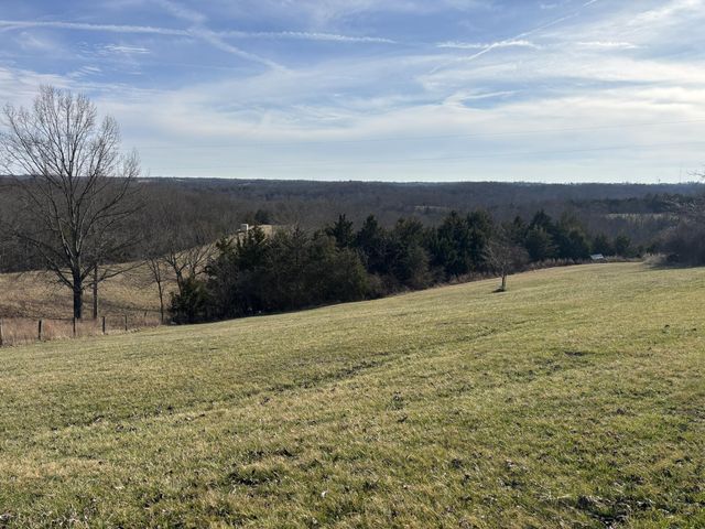 1823 Liberty Ridge Road, Falmouth, KY 41040