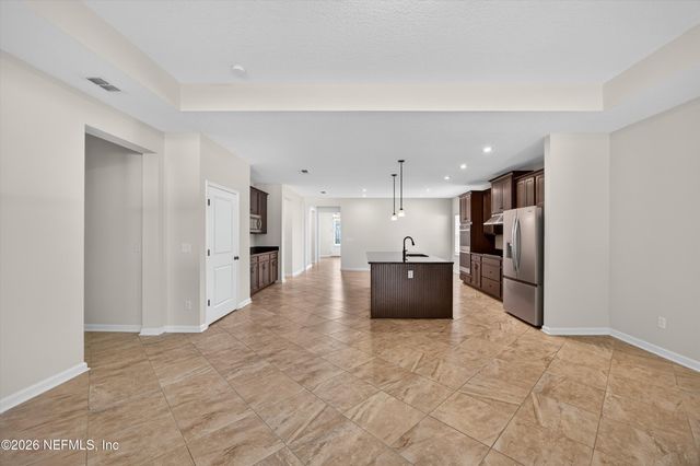 1486 PANTHER LAKE Parkway, Jacksonville, FL 32221