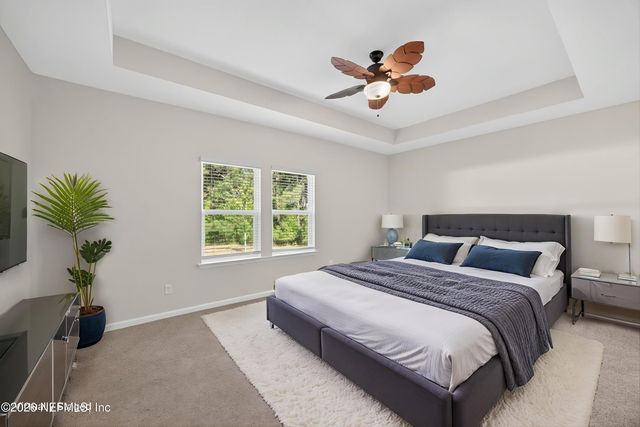 1486 PANTHER LAKE Parkway, Jacksonville, FL 32221