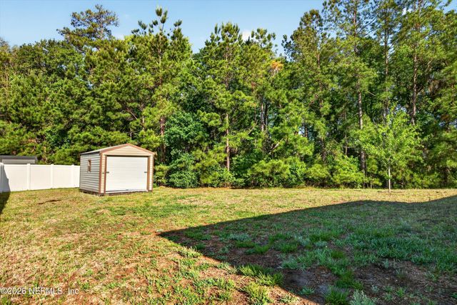 1486 PANTHER LAKE Parkway, Jacksonville, FL 32221