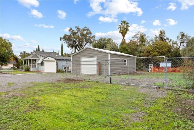 375 F Street, Tehama, CA 96090