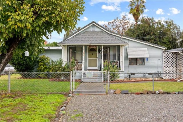 375 F Street, Tehama, CA 96090