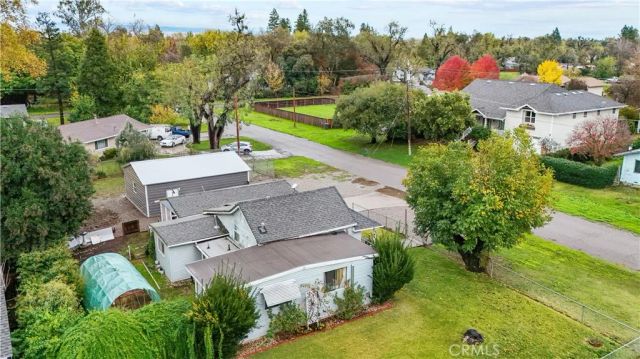 375 F Street, Tehama, CA 96090