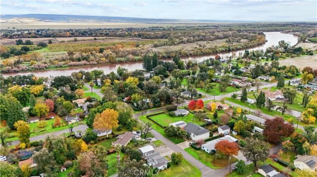 375 F Street, Tehama, CA 96090