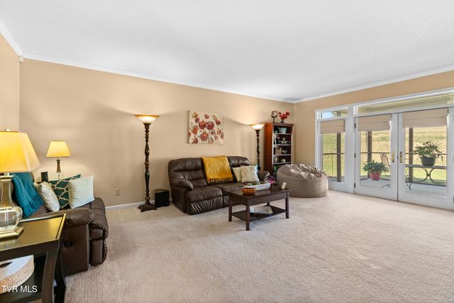 165 Fairway Drive, Greeneville, TN 37743