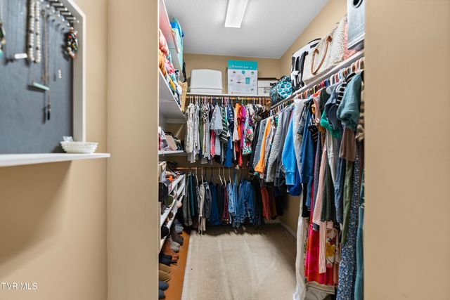 165 Fairway Drive, Greeneville, TN 37743