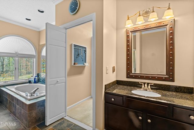 165 Fairway Drive, Greeneville, TN 37743