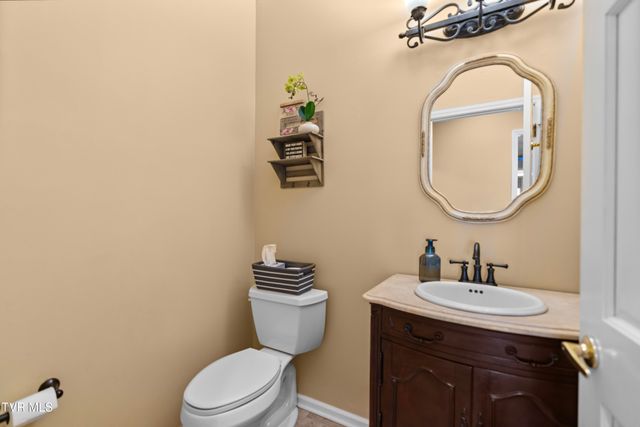 165 Fairway Drive, Greeneville, TN 37743