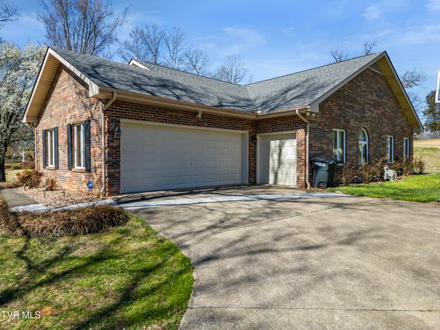 165 Fairway Drive, Greeneville, TN 37743