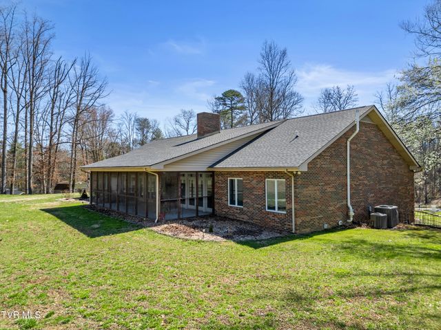 165 Fairway Drive, Greeneville, TN 37743