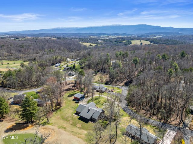 165 Fairway Drive, Greeneville, TN 37743