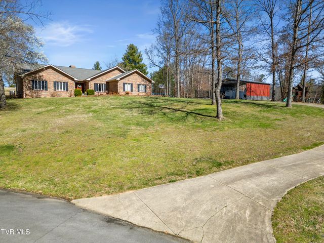 165 Fairway Drive, Greeneville, TN 37743