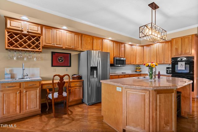 165 Fairway Drive, Greeneville, TN 37743