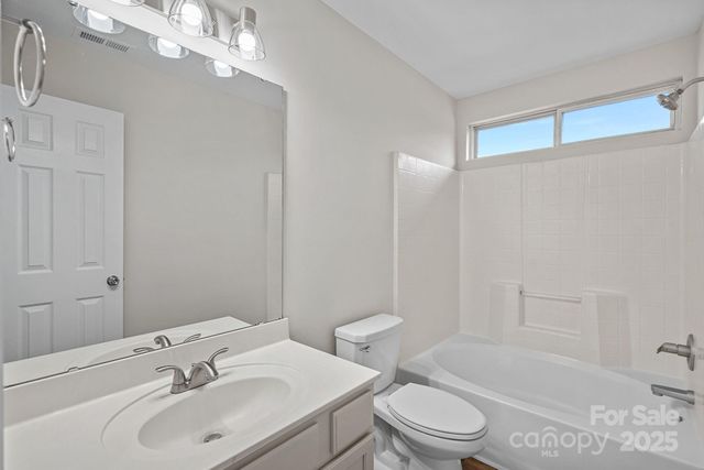 3016 Christian Scott Lane, Charlotte, NC 28214