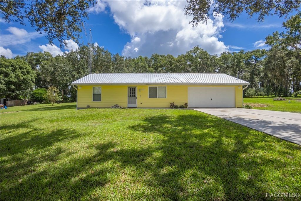 9423 S Kingfish Terrace, Floral City, FL 34436