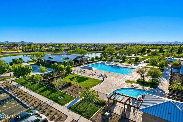 3670 E Warbler Road, Gilbert, AZ 85297