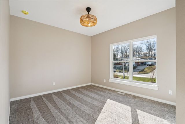 1110 Longview Drive, Marion, IA 52302