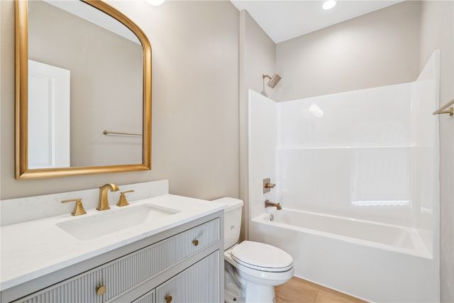 1110 Longview Drive, Marion, IA 52302