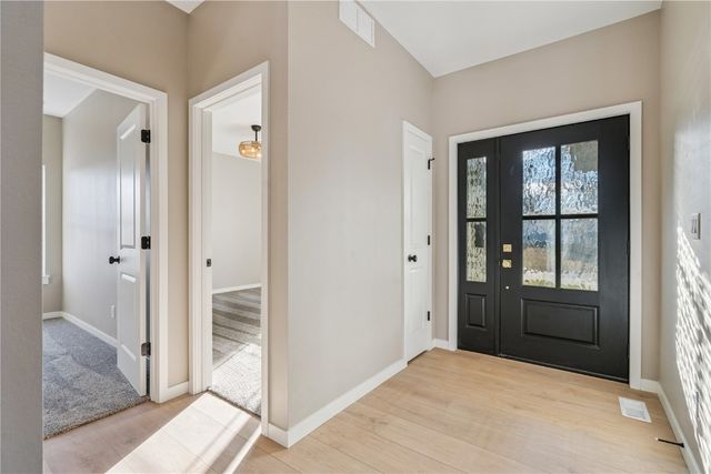 1110 Longview Drive, Marion, IA 52302