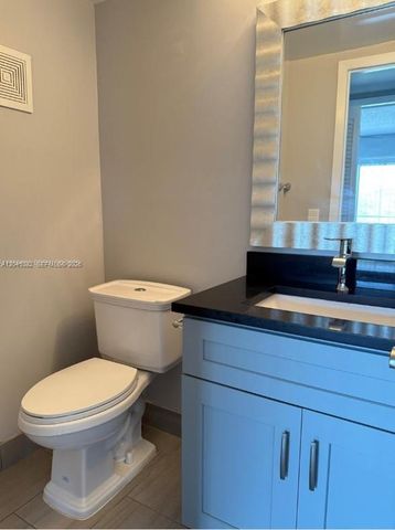 165 Fanshaw D 165, Boca Raton, FL 33434