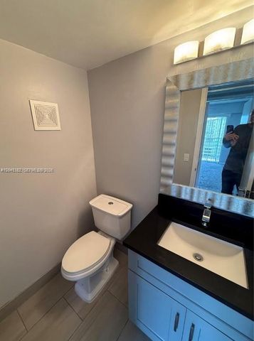 165 Fanshaw D 165, Boca Raton, FL 33434
