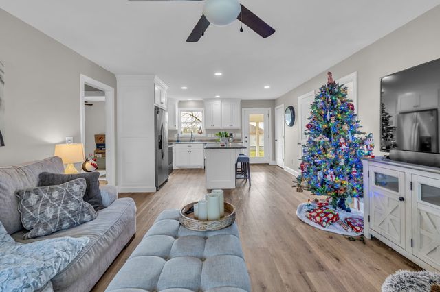 103 Lincoln St, Ethridge, TN 38456