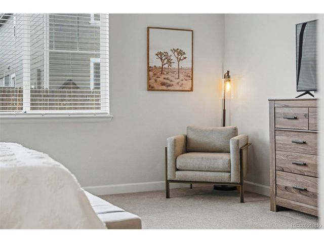 26402 E Moraine Pl, Aurora, CO 80016