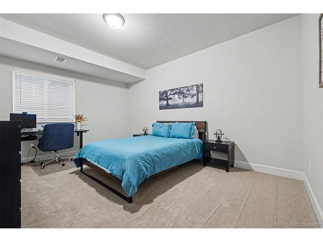 26402 E Moraine Pl, Aurora, CO 80016