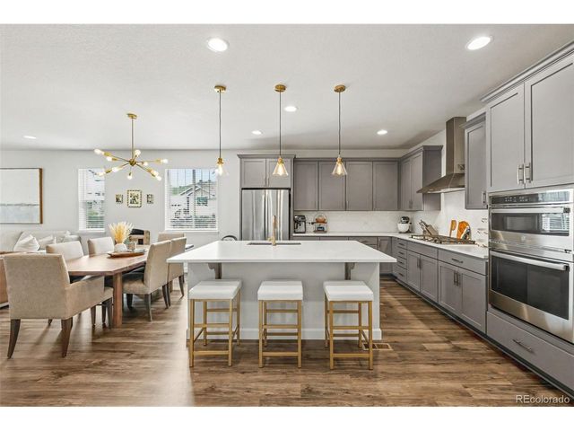 26402 E Moraine Pl, Aurora, CO 80016
