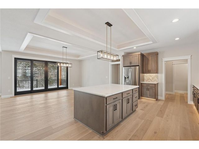 1198 60th St, Hudson, WI 54016