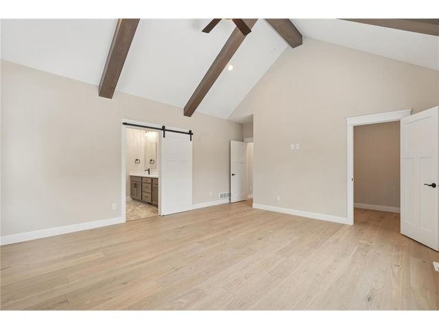 1198 60th St, Hudson, WI 54016