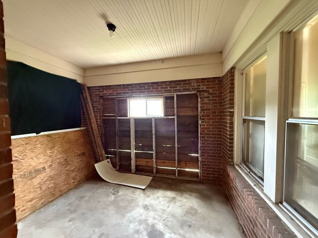 2014 Berwick Avenue, Dallas, TX 75203