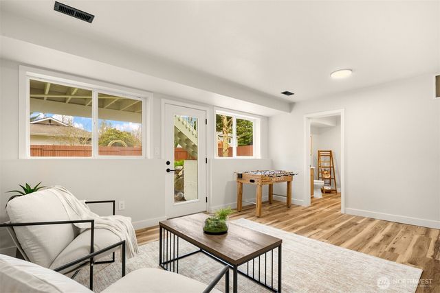 22057 SE 269th Place, Maple Valley, WA 98038