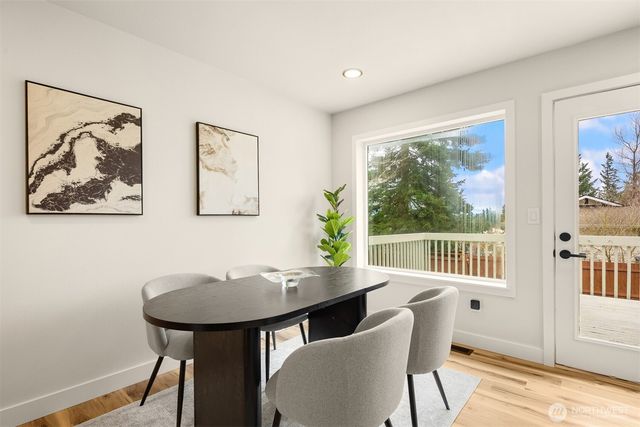 22057 SE 269th Place, Maple Valley, WA 98038