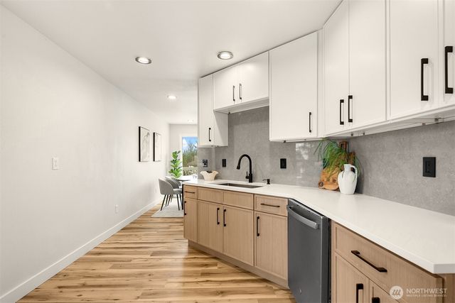 22057 SE 269th Place, Maple Valley, WA 98038