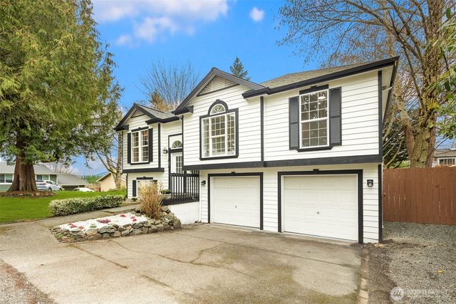 22057 SE 269th Place, Maple Valley, WA 98038