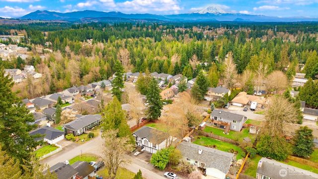 22057 SE 269th Place, Maple Valley, WA 98038