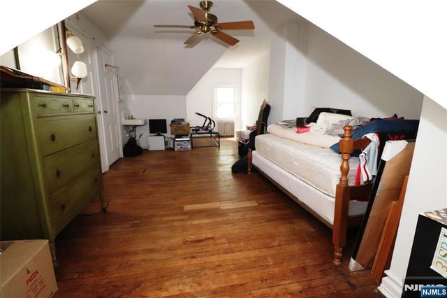 348 Plaza Road, Fair Lawn, NJ 07410