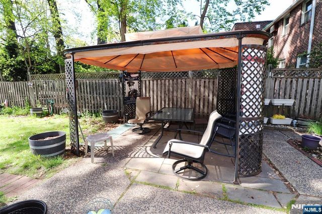 348 Plaza Road, Fair Lawn, NJ 07410