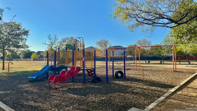 9402 Anderson, Converse, TX 78109