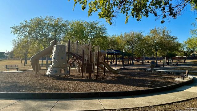 9402 Anderson, Converse, TX 78109