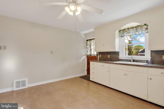 524 FULTON ST, Hanover, PA 17331